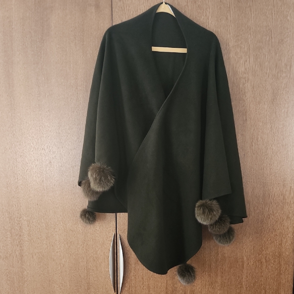 Vincenti Brussels Deep Olive Green Rabbit And Leather Detailed Wool Like Shawl